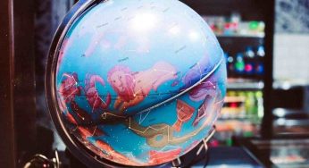 Oroscopo Branko, oggi 7 agosto 2022: le previsioni segno per segno