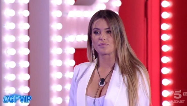 Sophie Codegoni Gf Vip