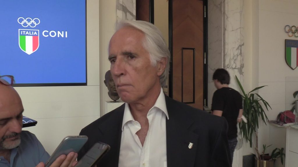 Calcio, Malagò: "Cori antisemiti? Ingiustificabili e autolesionistici"