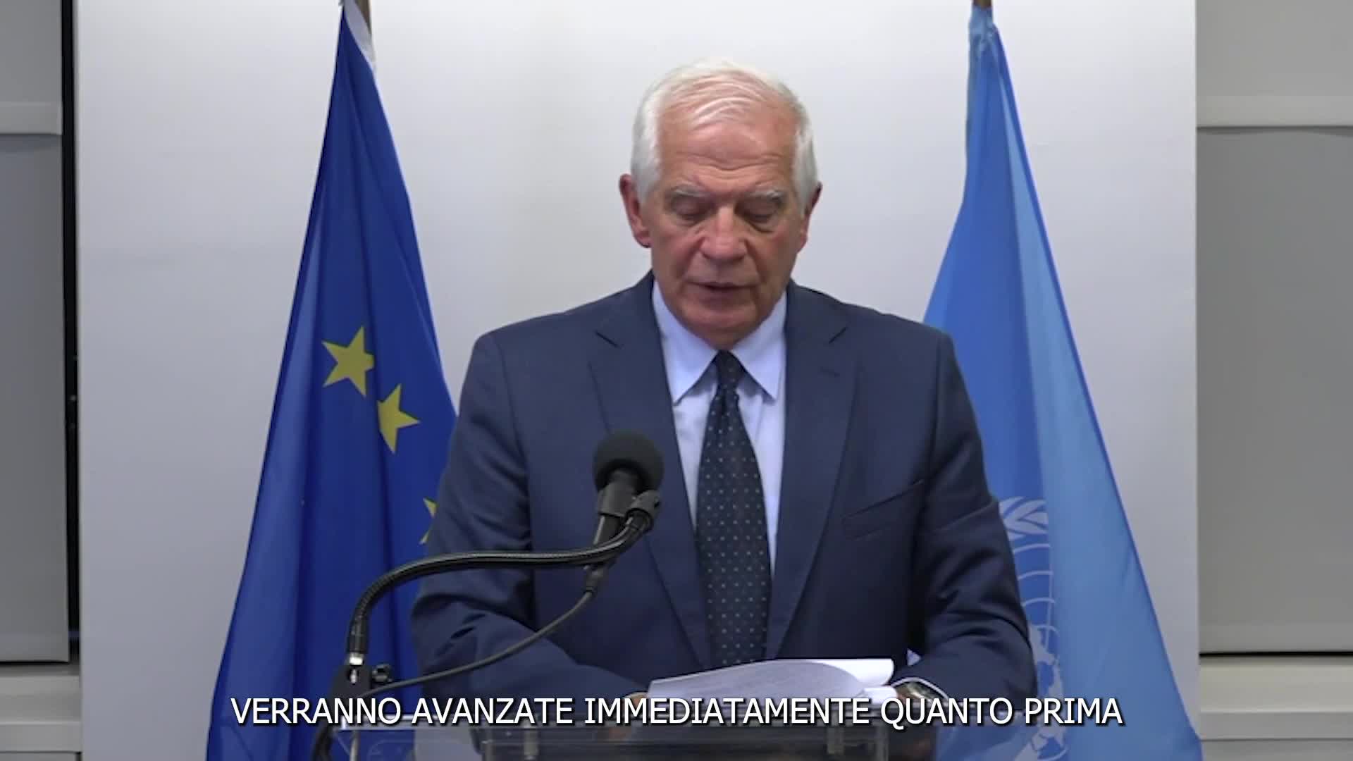 Russia, Borrell: "Ulteriori misure restrittive contro Putin"