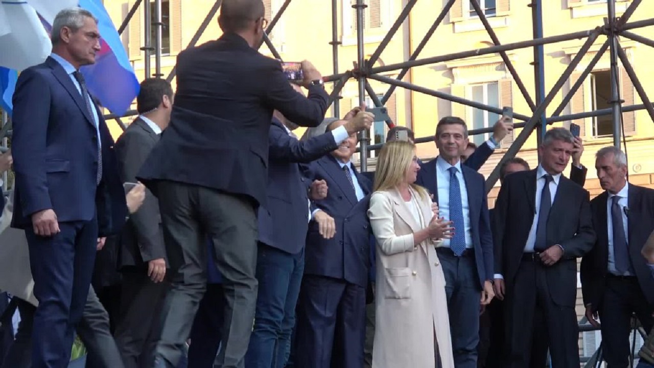 Il centrodestra sul palco di Piazza del Popolo