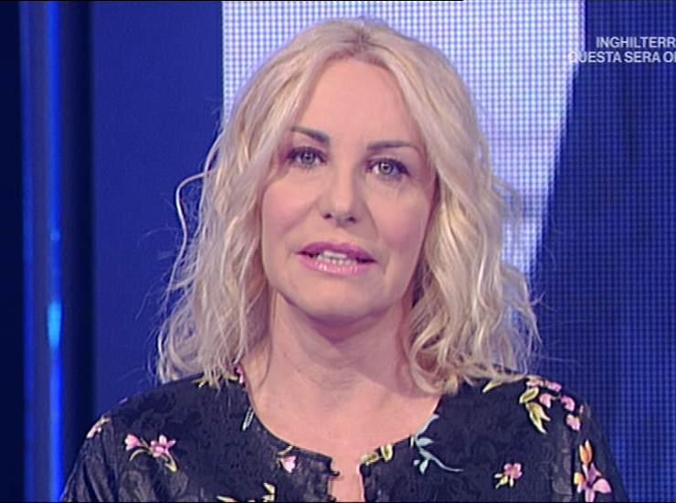 Antonella Clerici in lacrime - Newsby.it - Foto Web