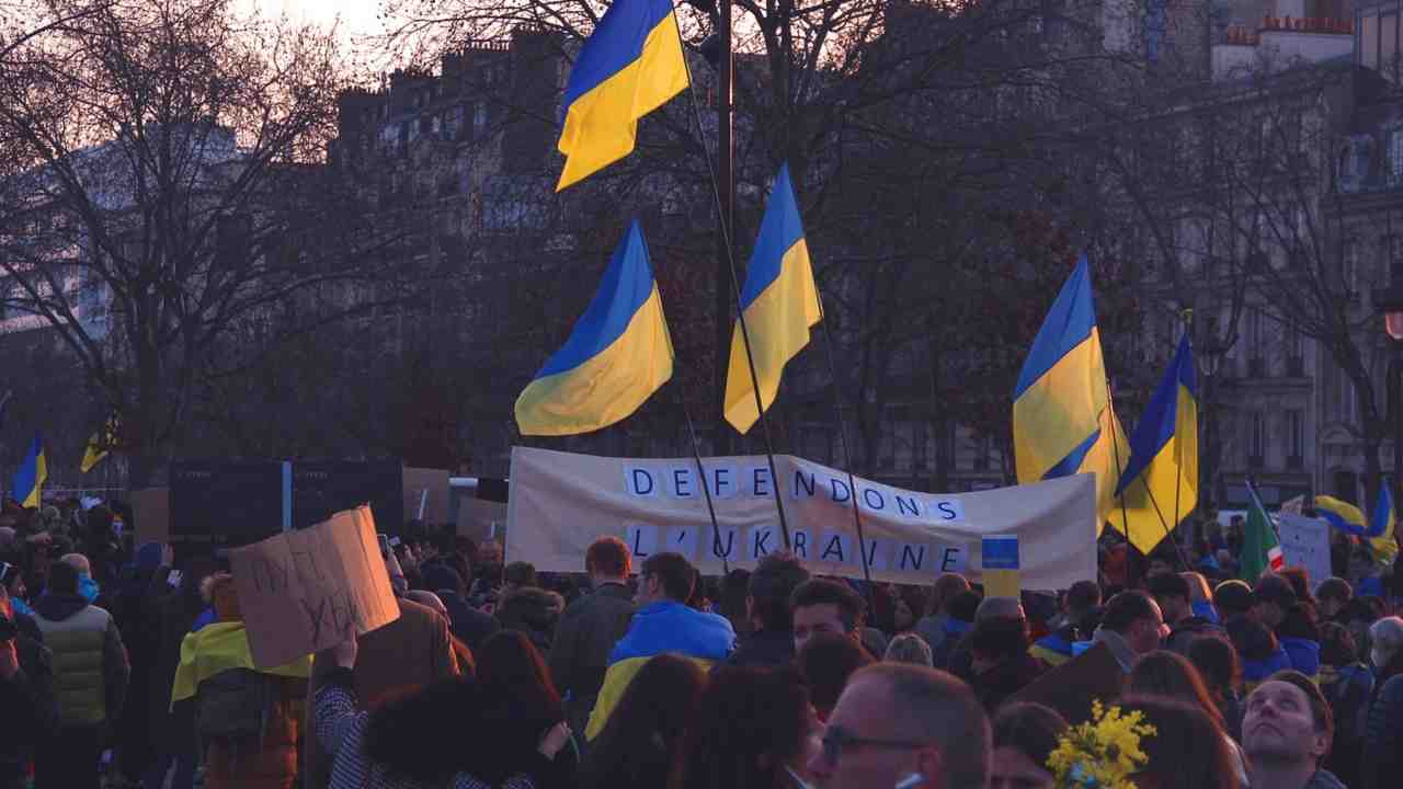 Ucraina, una protesta in Francia contro la guerra