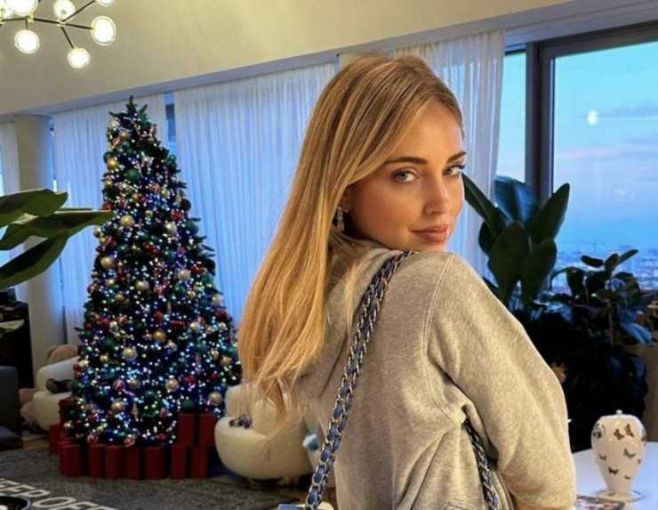 chiara ferragni albero di natale