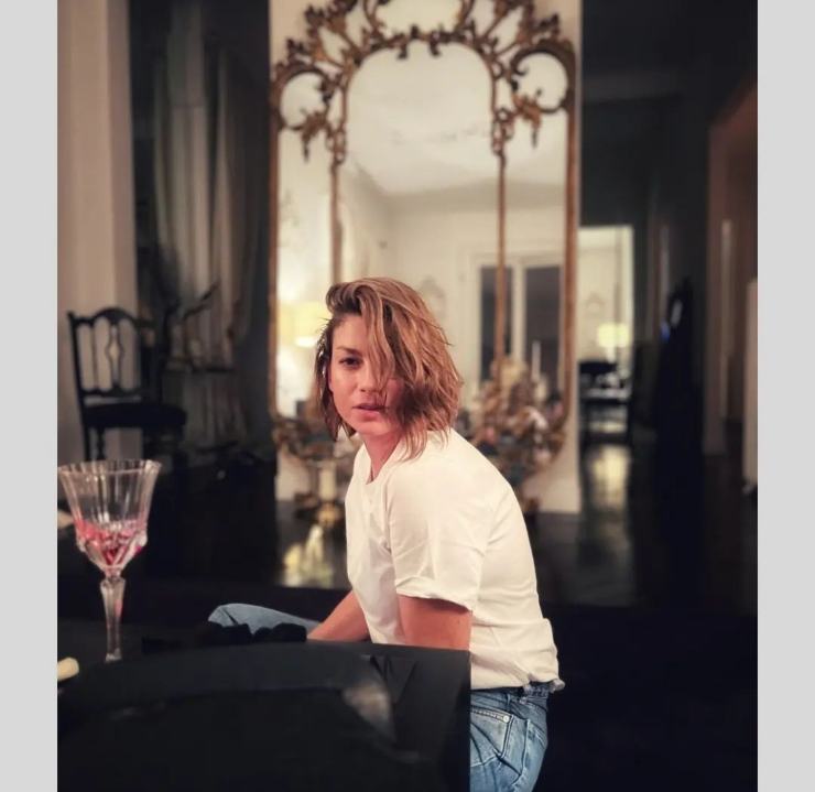 emma marrone taglio corto