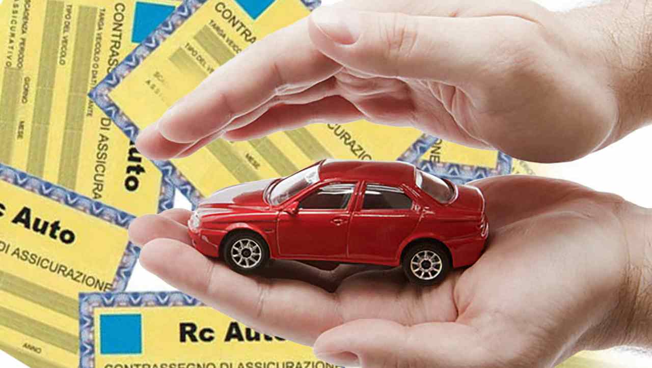 Rc Auto dimezzata