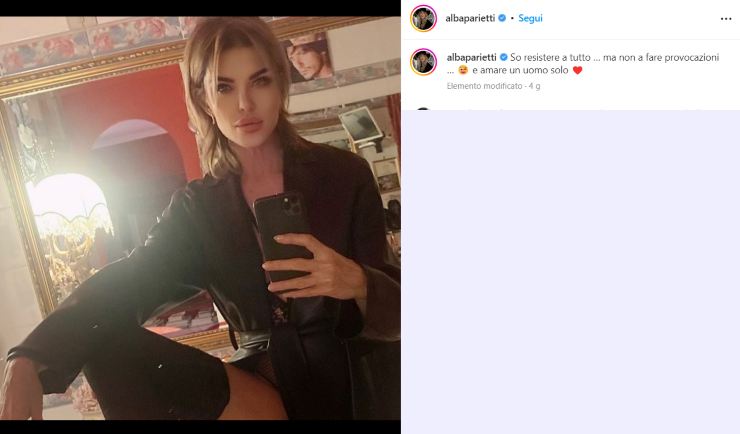 Alba Parietti selfie ig