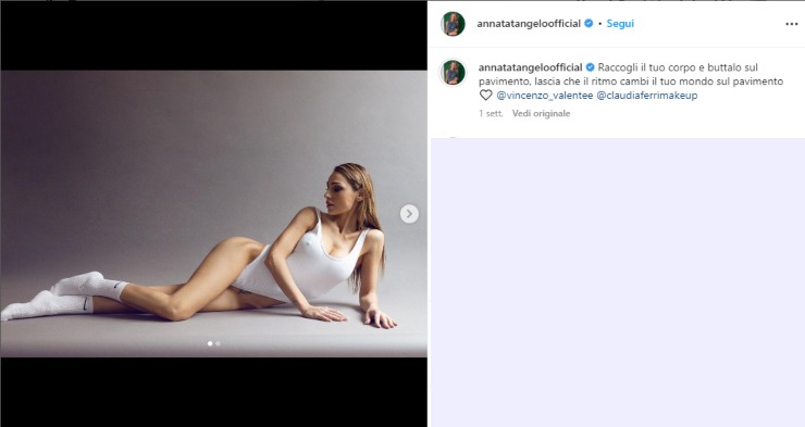 Anna Tatangelo look hot
