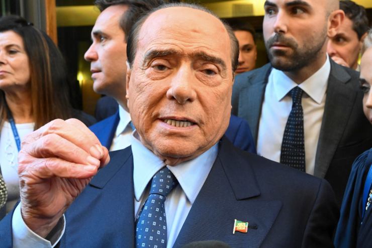 Berlusconi bollente