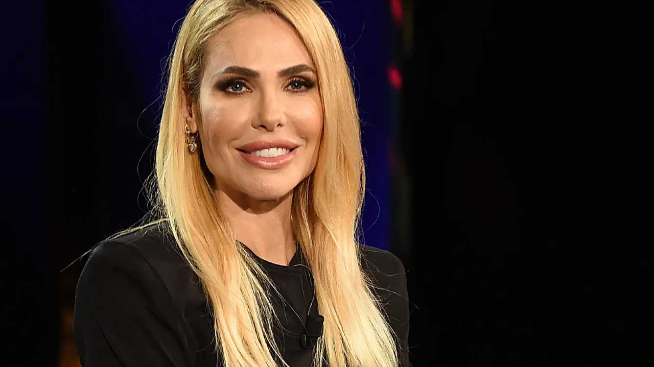 ILARY BLASI