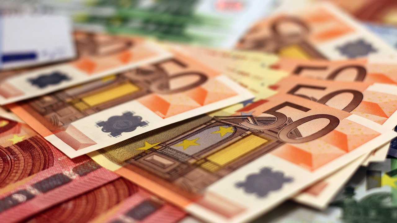 Importi tredicesima 2022 Pixabay newsby 12122022