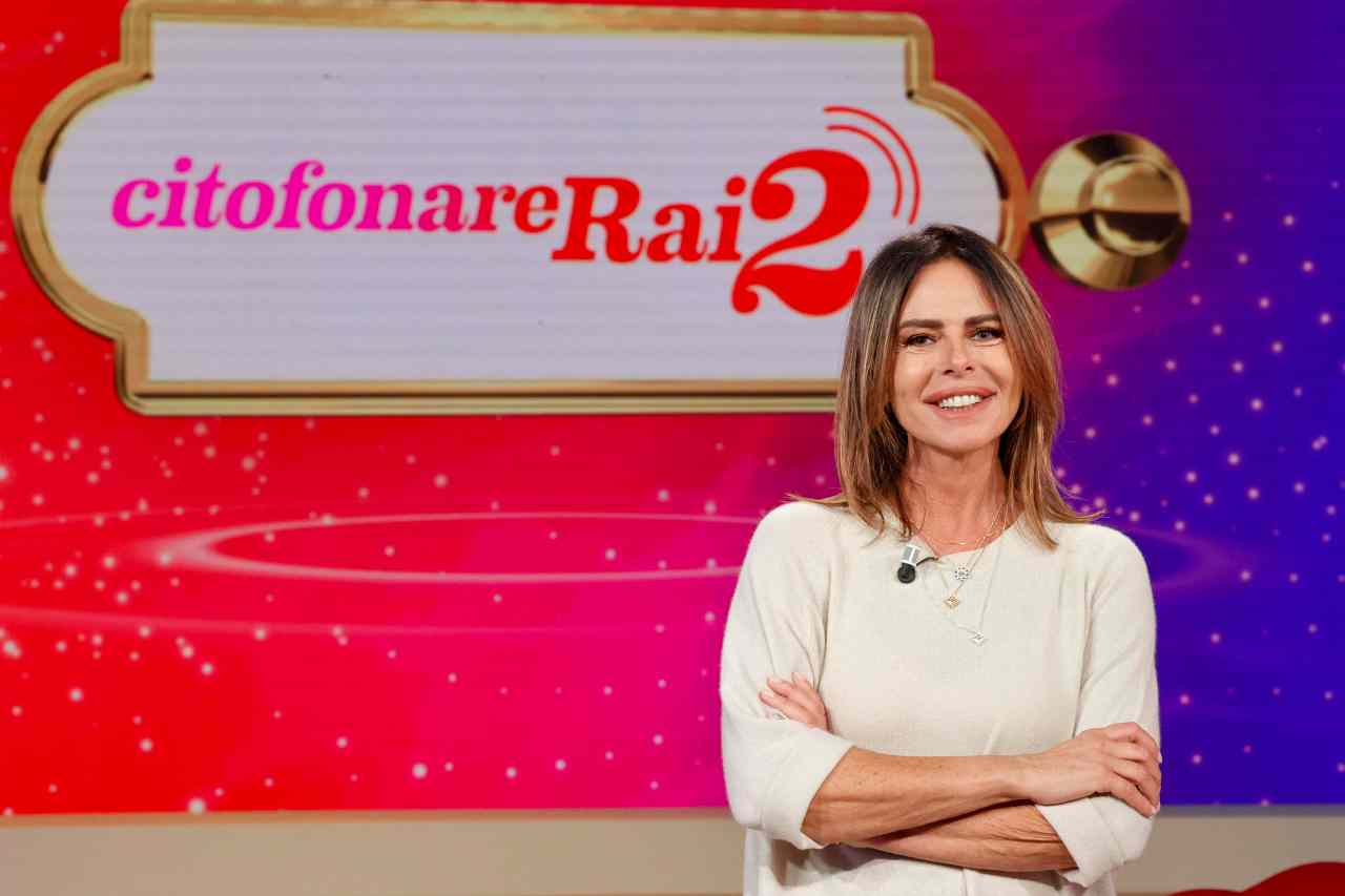 Paola Perego diretta rai 2
