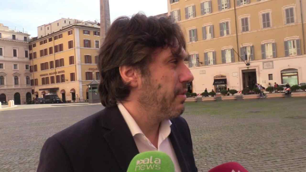 Manovra, parla il capogruppo alla Camera del Movimento 5 Stelle Francesco Silvestri