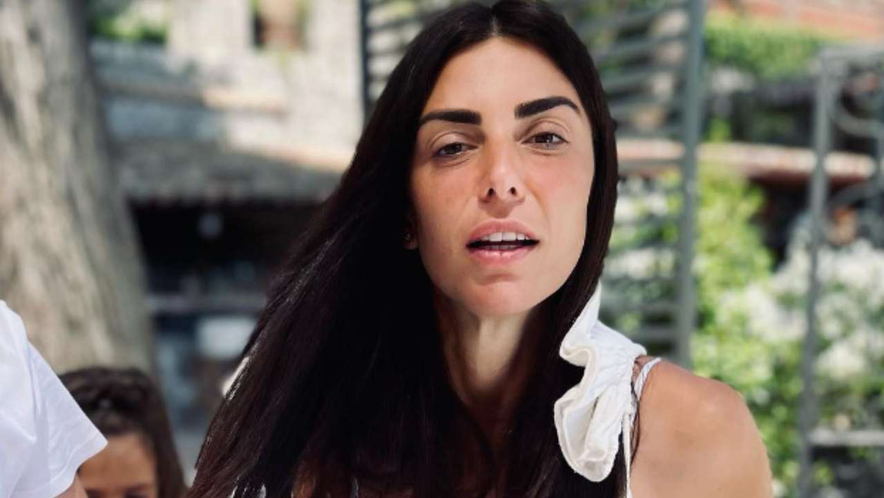 Martina Maccari risponde