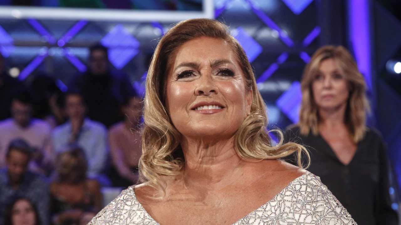 Romina Power, kort bob och lugg: den nya looken (mycket kort …