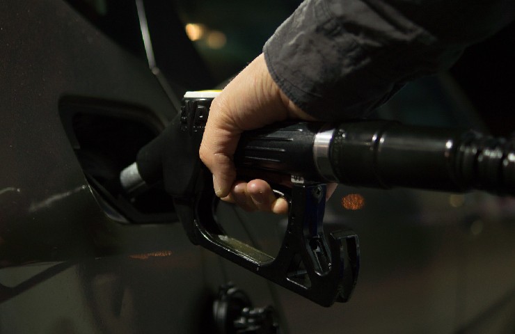Benzina