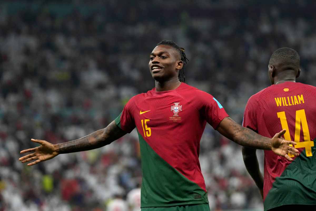 Leao corre con le braccia aperte Portogallo