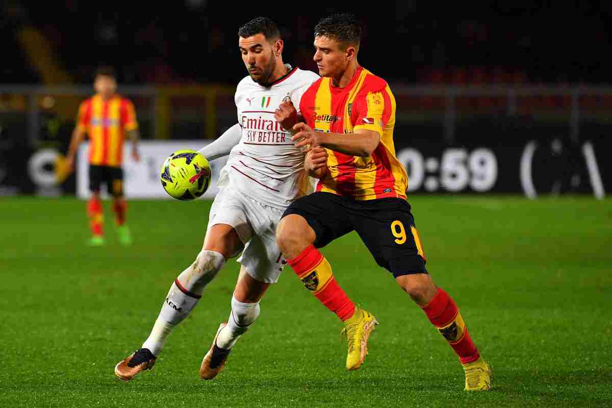 Theo Hernandez corre