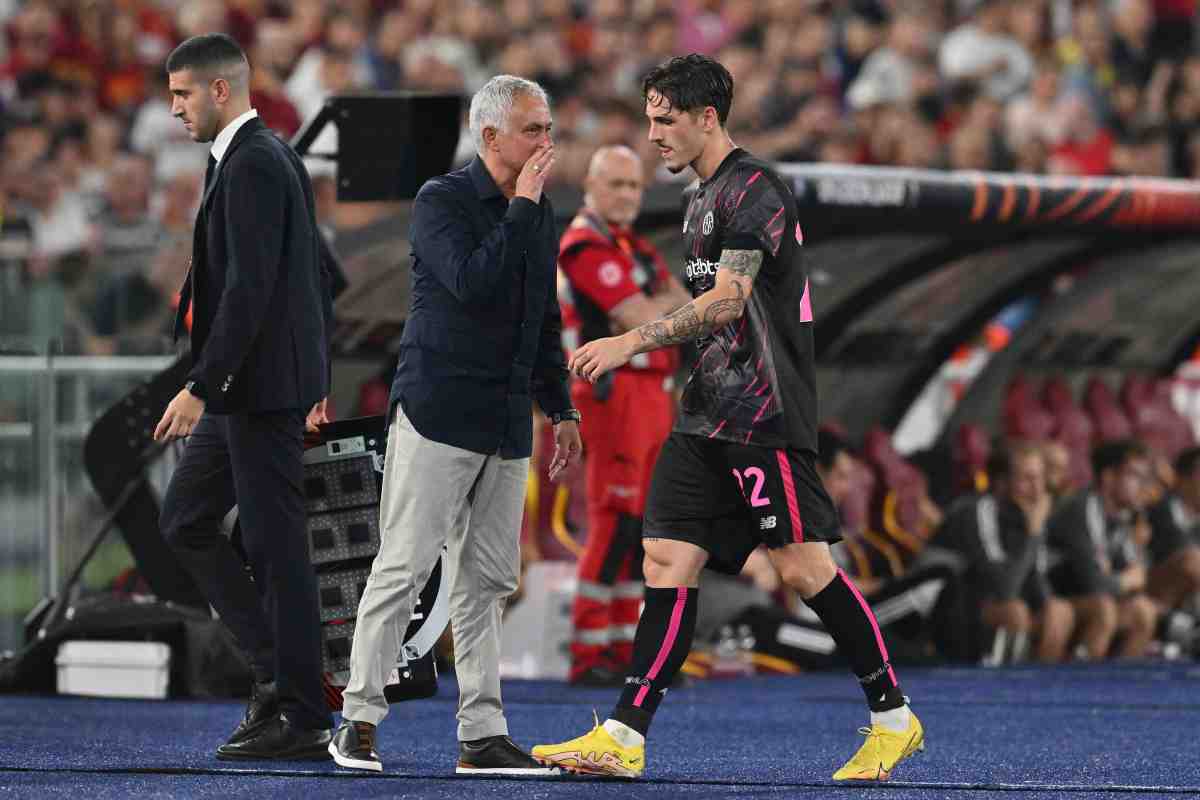 Mourinho con Zaniolo