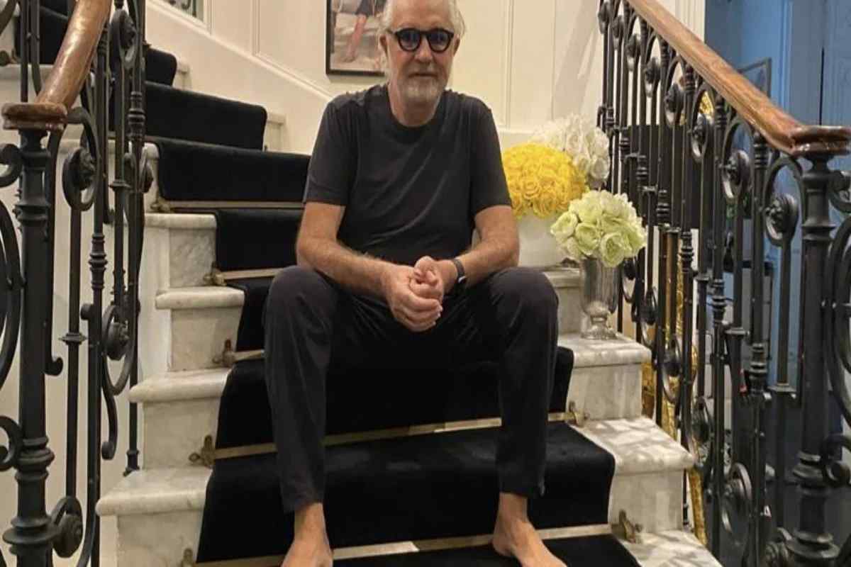 Flavio Briatore dove vive, villa da sogno a più piani: lusso (sfrenato) ed eleganza