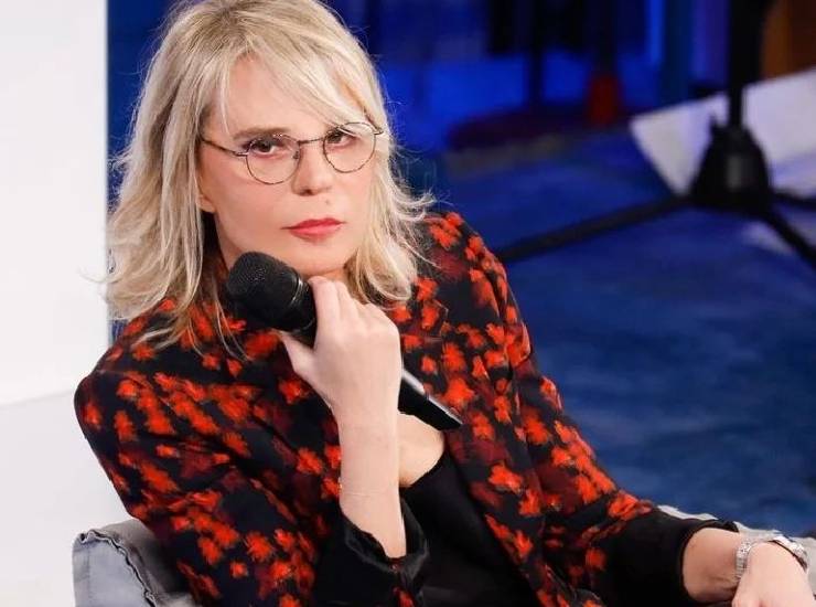 maria de filippi si commuove