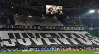 Juventus, la protesta dei tifosi dopo la penalizzazione: “stracciati” gli abbonamenti a DAZN e Sky
