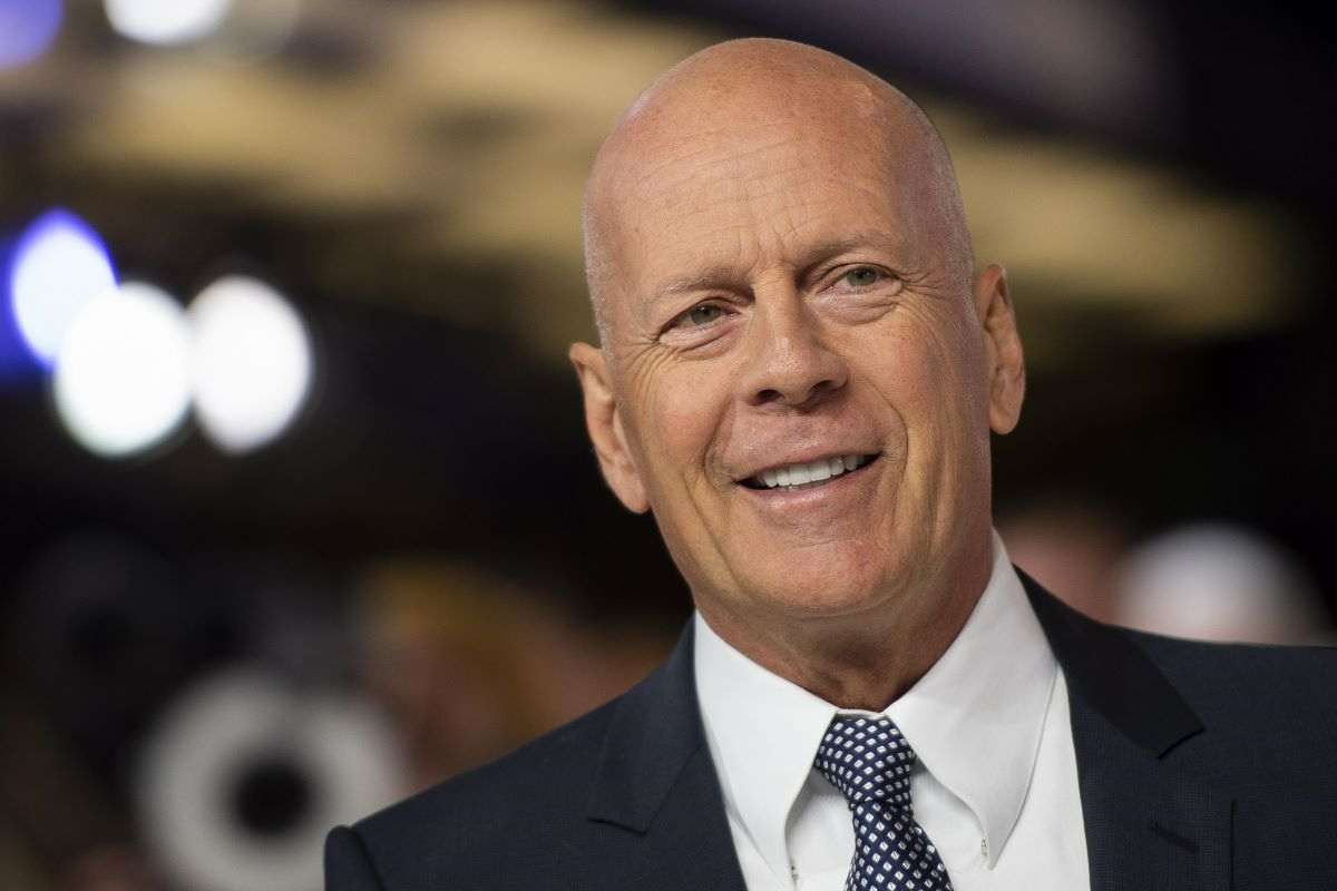 bruce willis ore drammatiche condizioni attore peggiorano