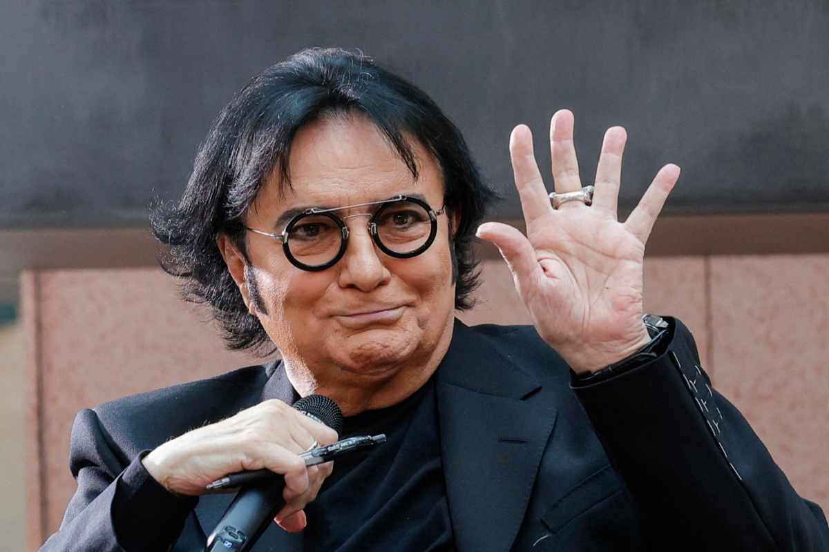Renato Zero ospite C'è posta per te