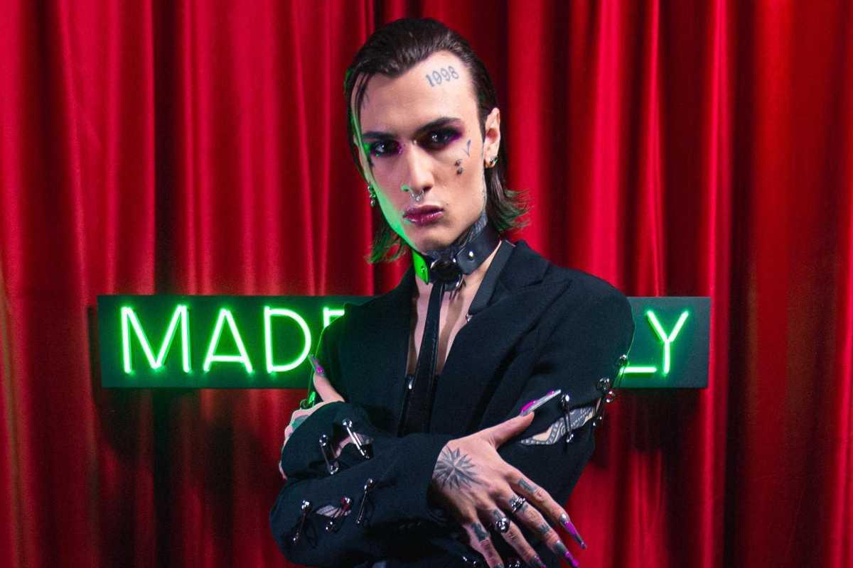 Rosa Chemical: tutto sul cantante