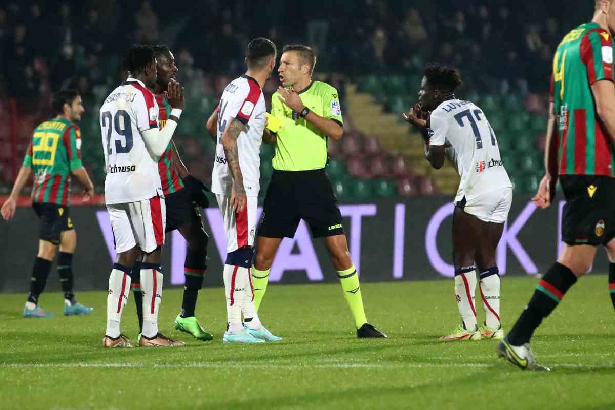 Addio improvviso nel calcio italiano
