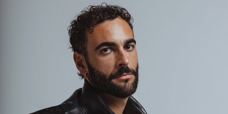 Marco Mengoni confessa la sua malattia: ecco il raro disturbo che ha ereditato dalla nonna
