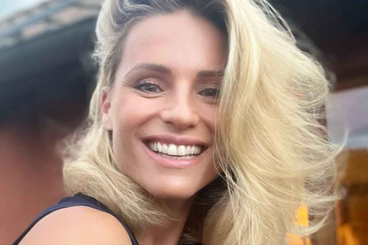 Michelle Hunziker taglio capelli