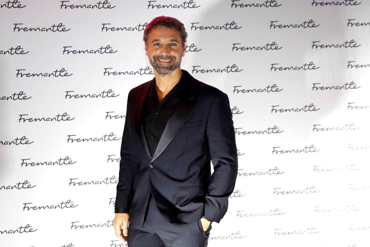 Raoul Bova, avete mai visto il figlio? Chi è il bellissimo 23enne