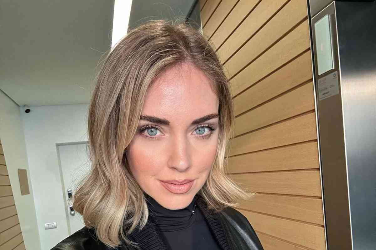 Chiara Ferragni dettaglio ufficio