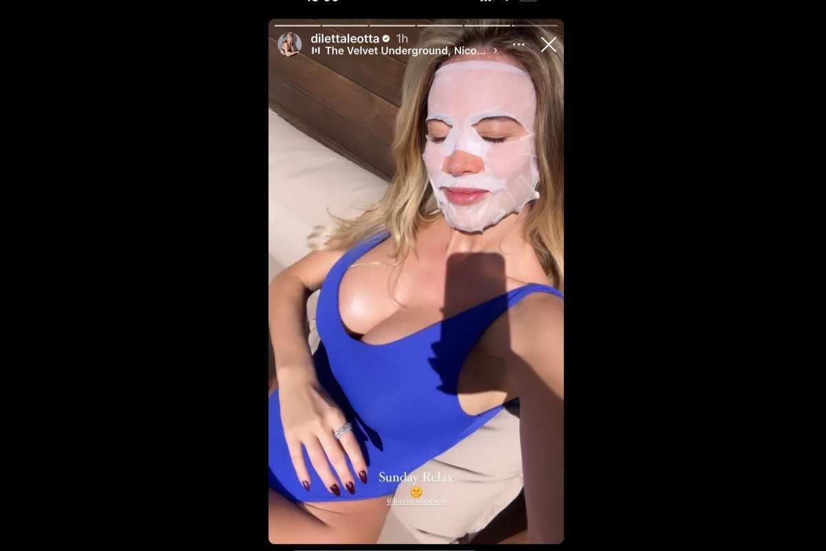 Diletta Leotta costume maschera facciale