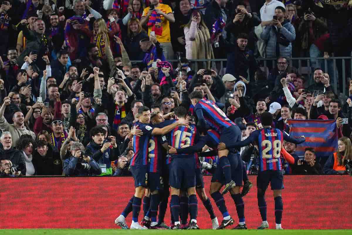 Barcellona addio Camp Nou