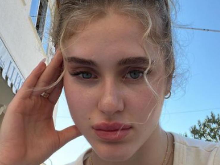 amici isobel biografia