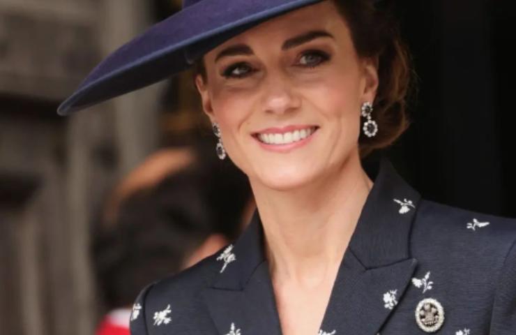 Kate Middleton: il look conquista tutti