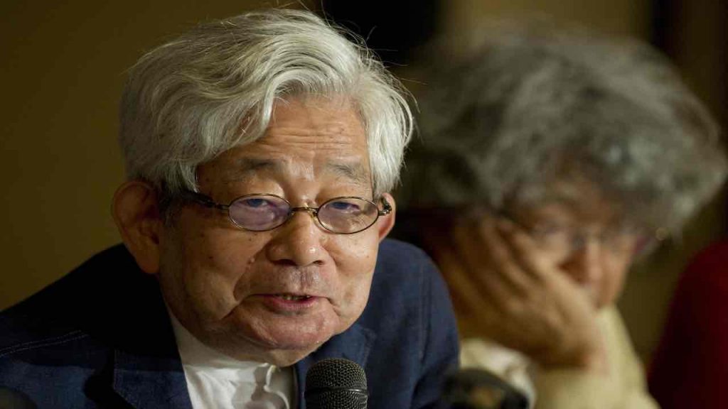 Kenzaburo Oe