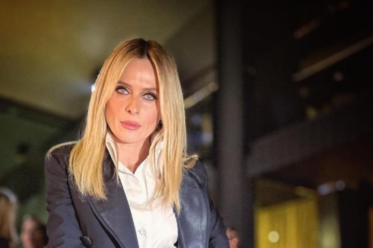 serena autieri, look irriconoscibile