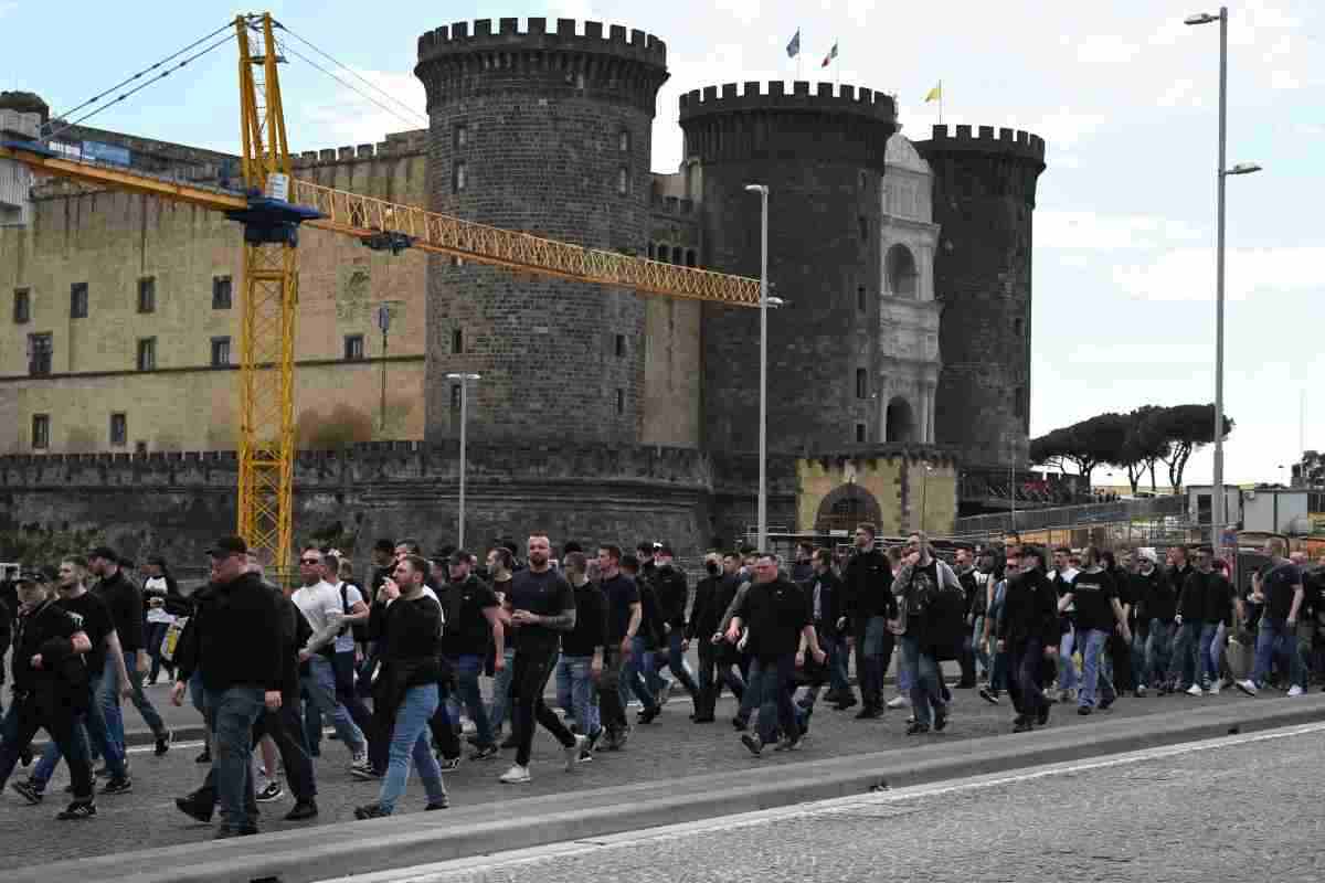 Tifosi Eintracht in giro per Napoli