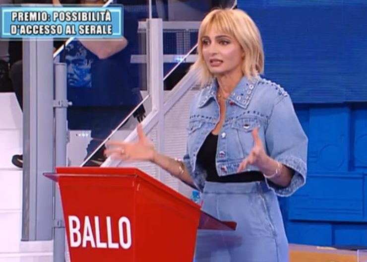look di Veronica Peparini ad amici
