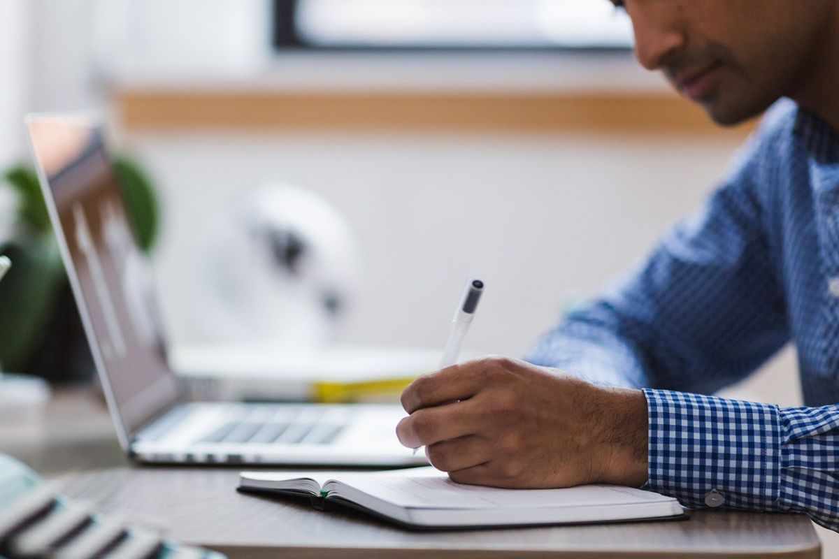 computer intelligenza segni xodiacali