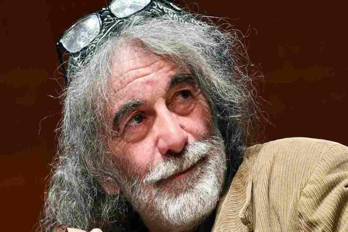 Mauro Corona- dichiarazioni sull'igiene intima