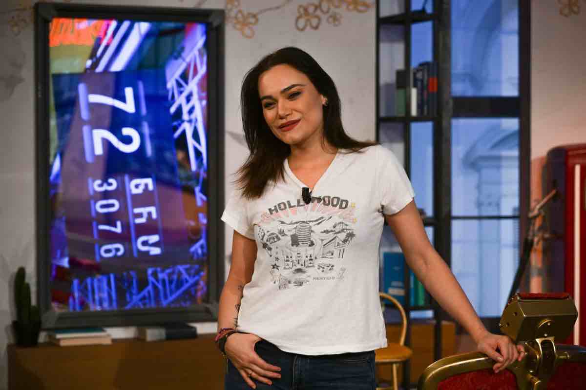 romina carrisi confessione del passato