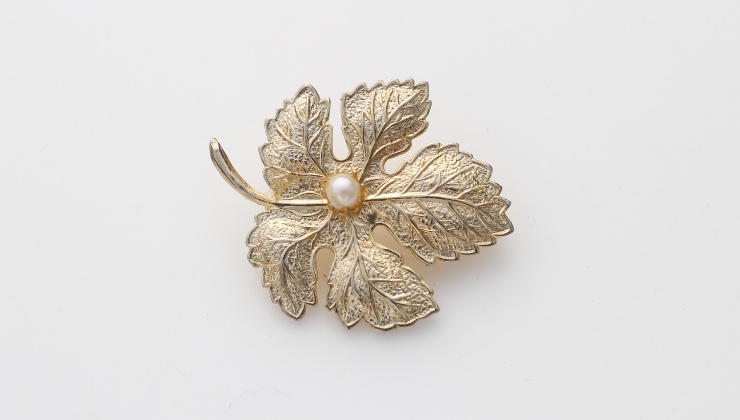 Origini accessorio vintage spilla