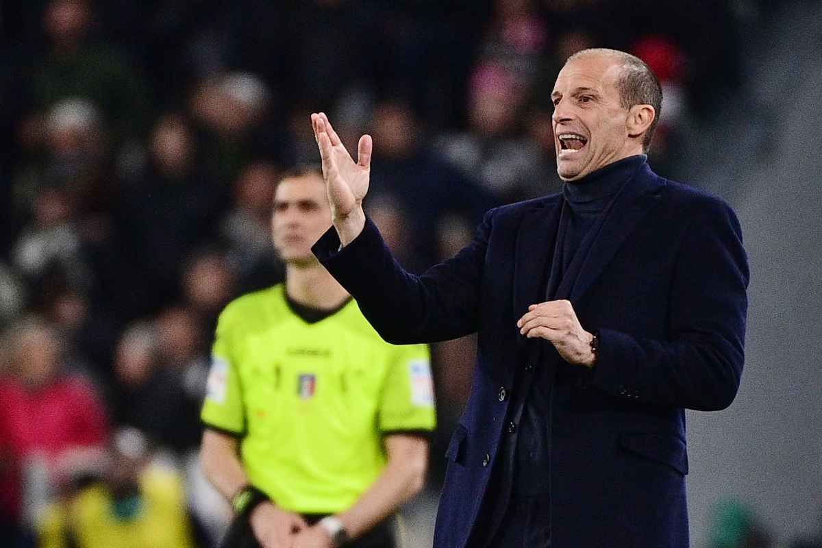 Allegri dà indicazioni 