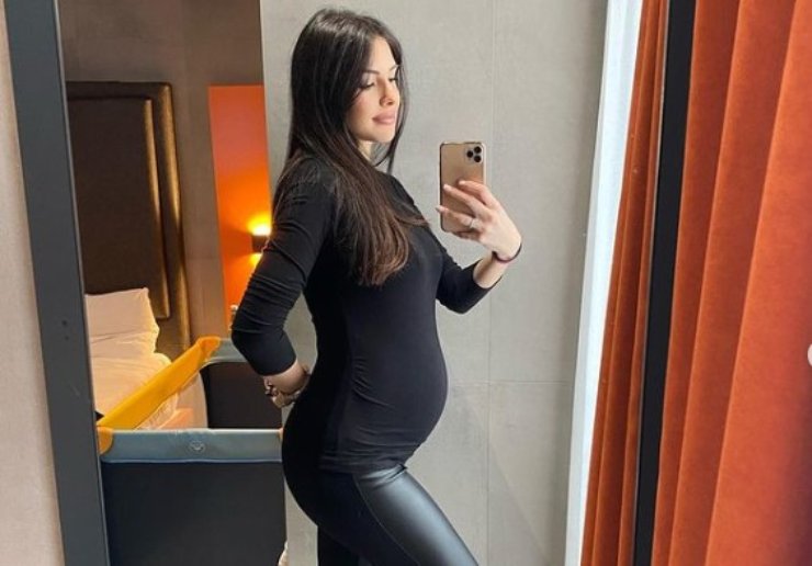 Clarissa Uomini Donne incinta