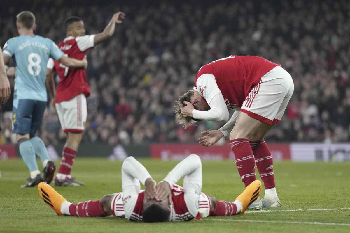 Giocatori dell'Arsenal disperati