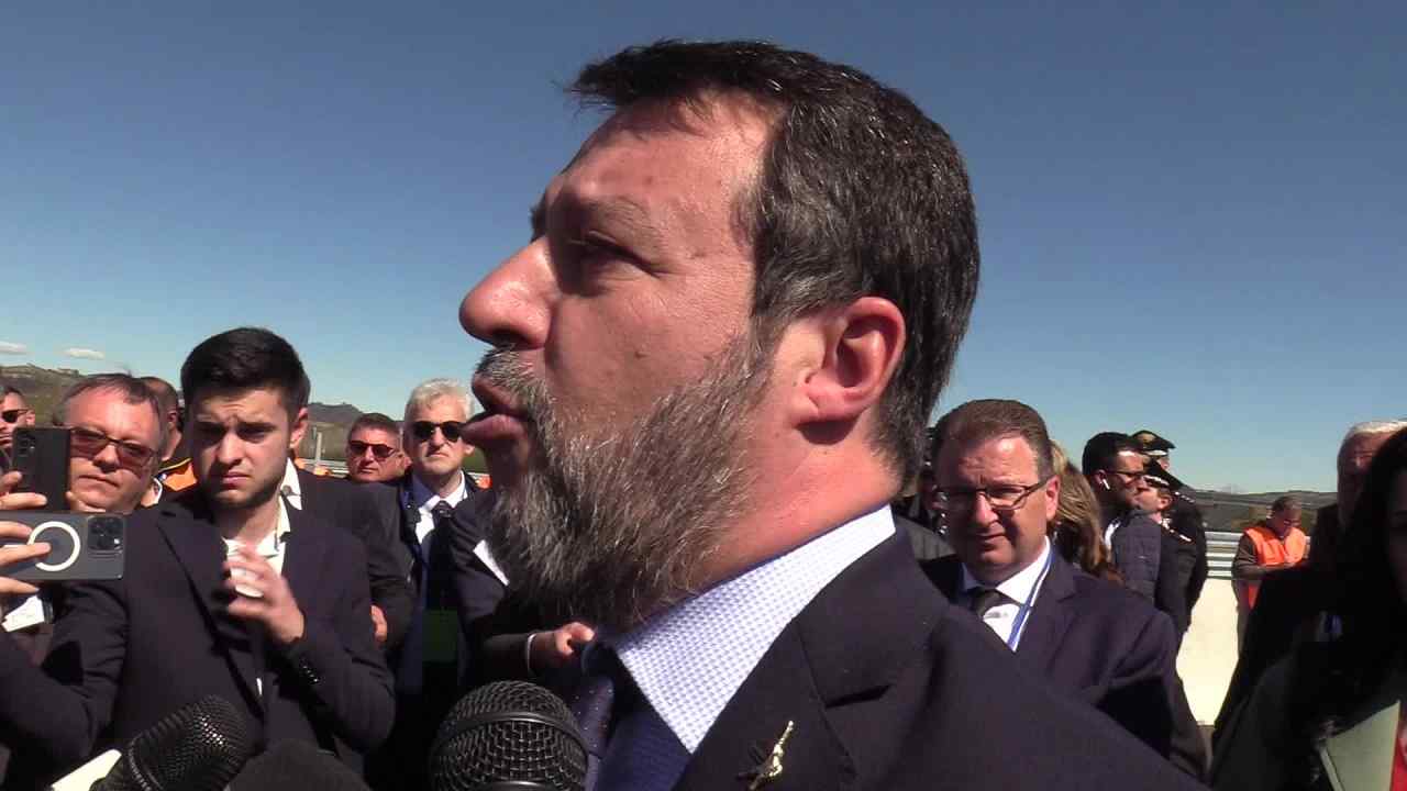 Matteo Salvini all'apertura della Asti-Cuneo